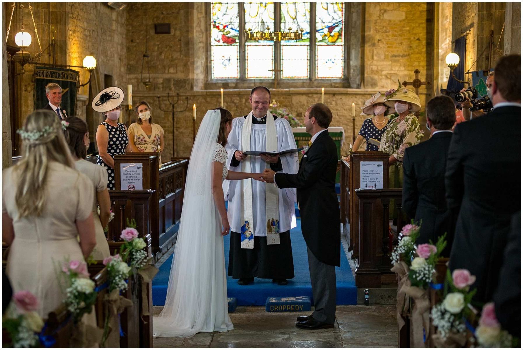 Buffy-Tom-Oxfordshire-Wedding_0023