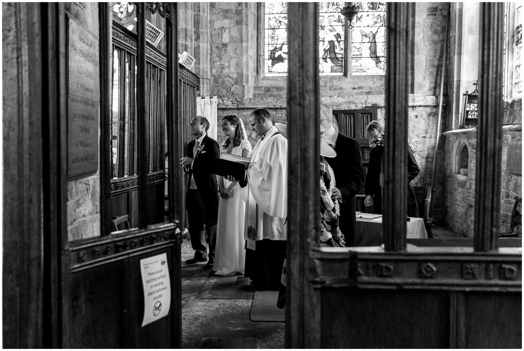 Buffy-Tom-Oxfordshire-Wedding_0030