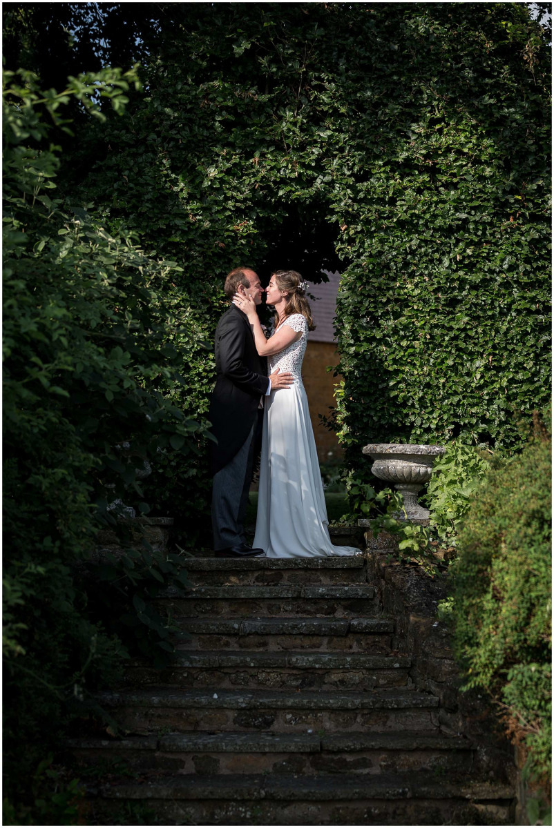 Buffy-Tom-Oxfordshire-Wedding_0054