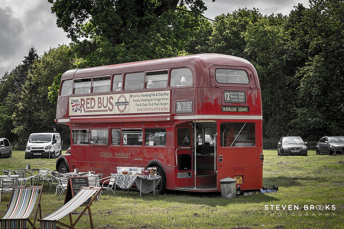 Britain Does Vintage Stody Lodge Norfolk photographer steven brooks photographs Britain Does Vintage at Stody Lodge vintage bus converted to serve food