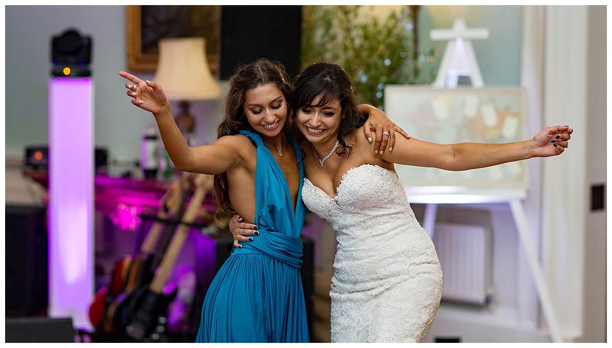 Olivia and Ben: Kirtlington Park, Oxfordshire Olivia and Ben: Kirtlington Park, Oxfordshire