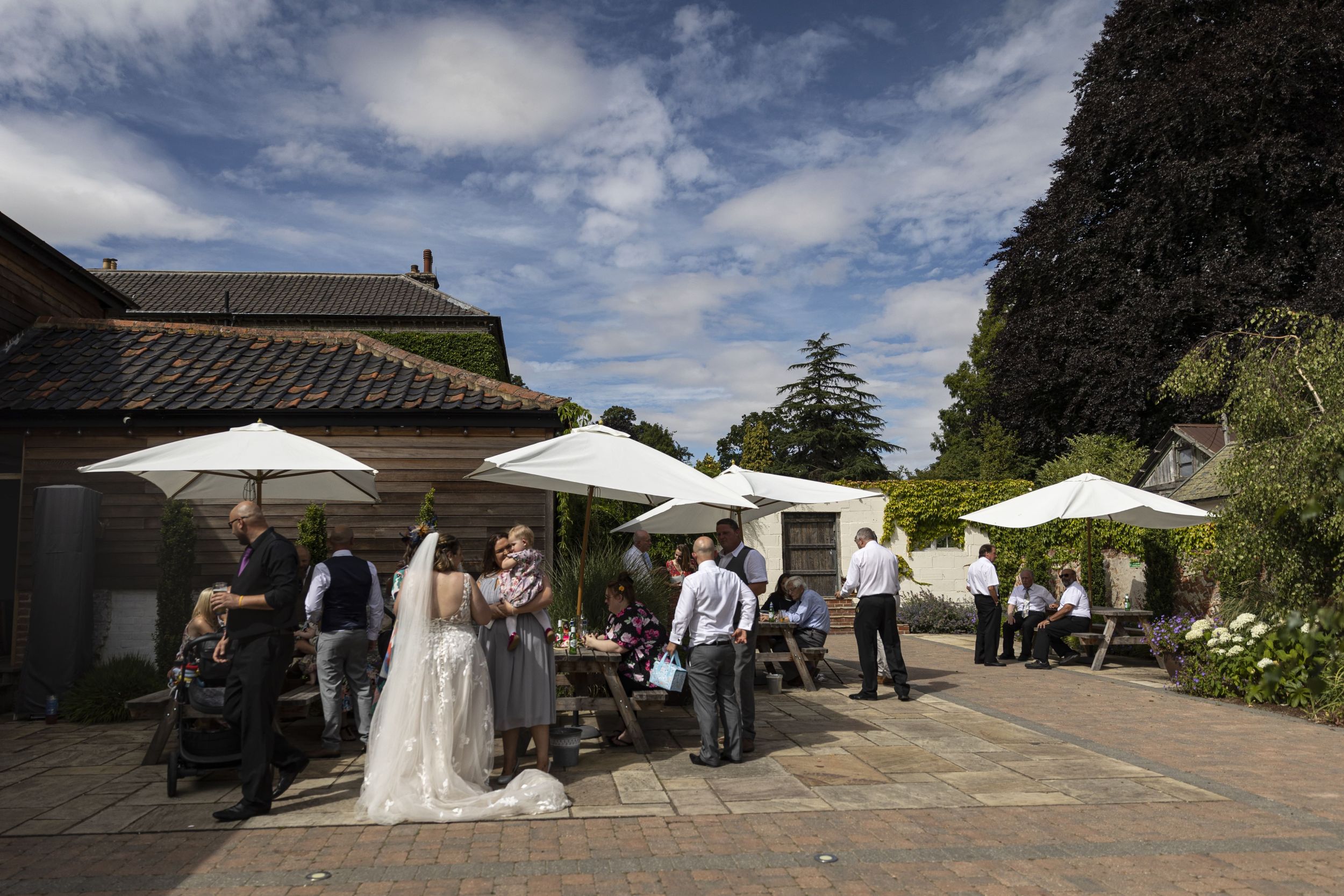 Alice & James: Bressingham Hall, Norfolk Alice & James: Bressingham Hall, Norfolk